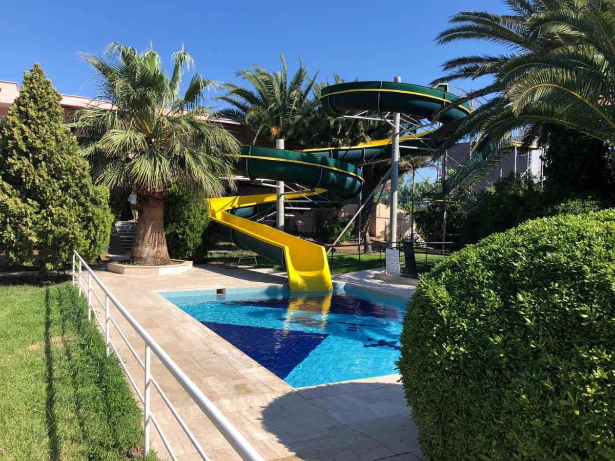 Afytos Oeren Park Mtk Hotel Екстериор снимка