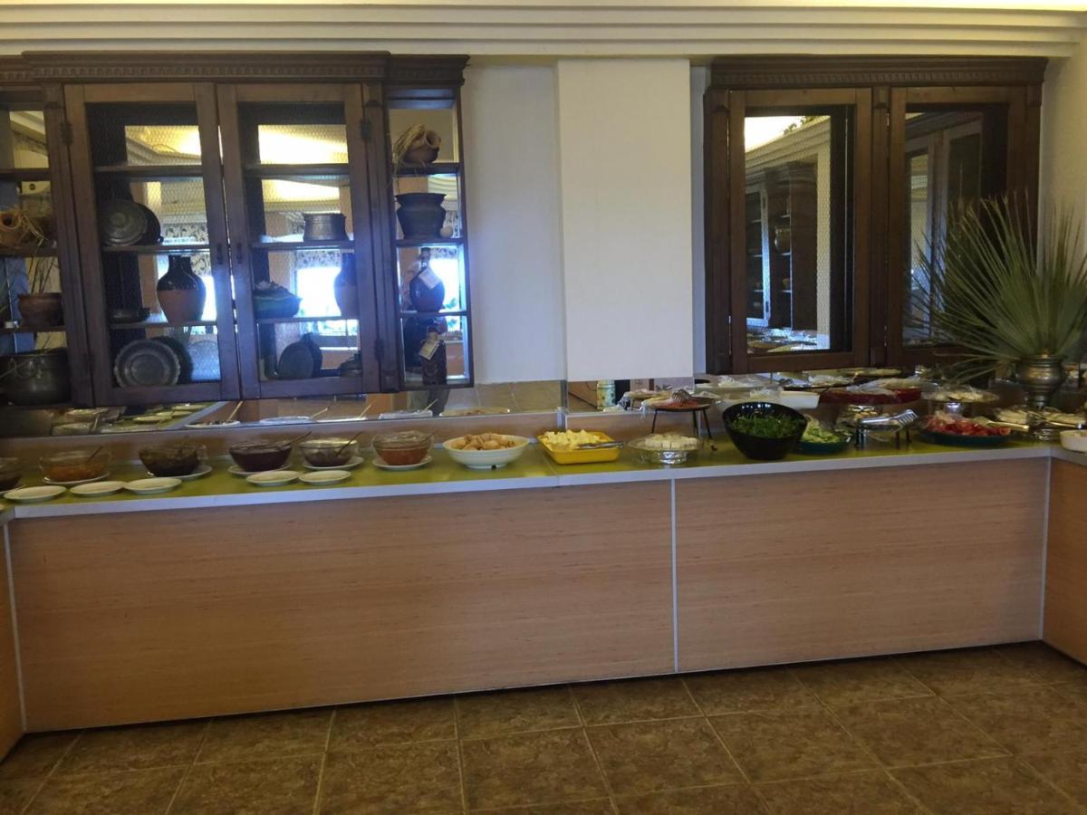 Afytos Oeren Park Mtk Hotel Екстериор снимка