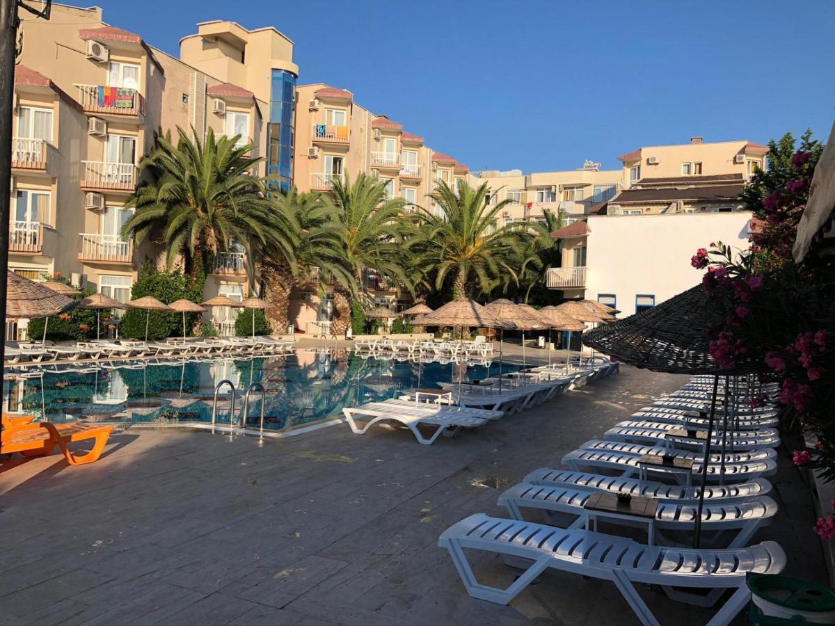 Afytos Oeren Park Mtk Hotel Екстериор снимка