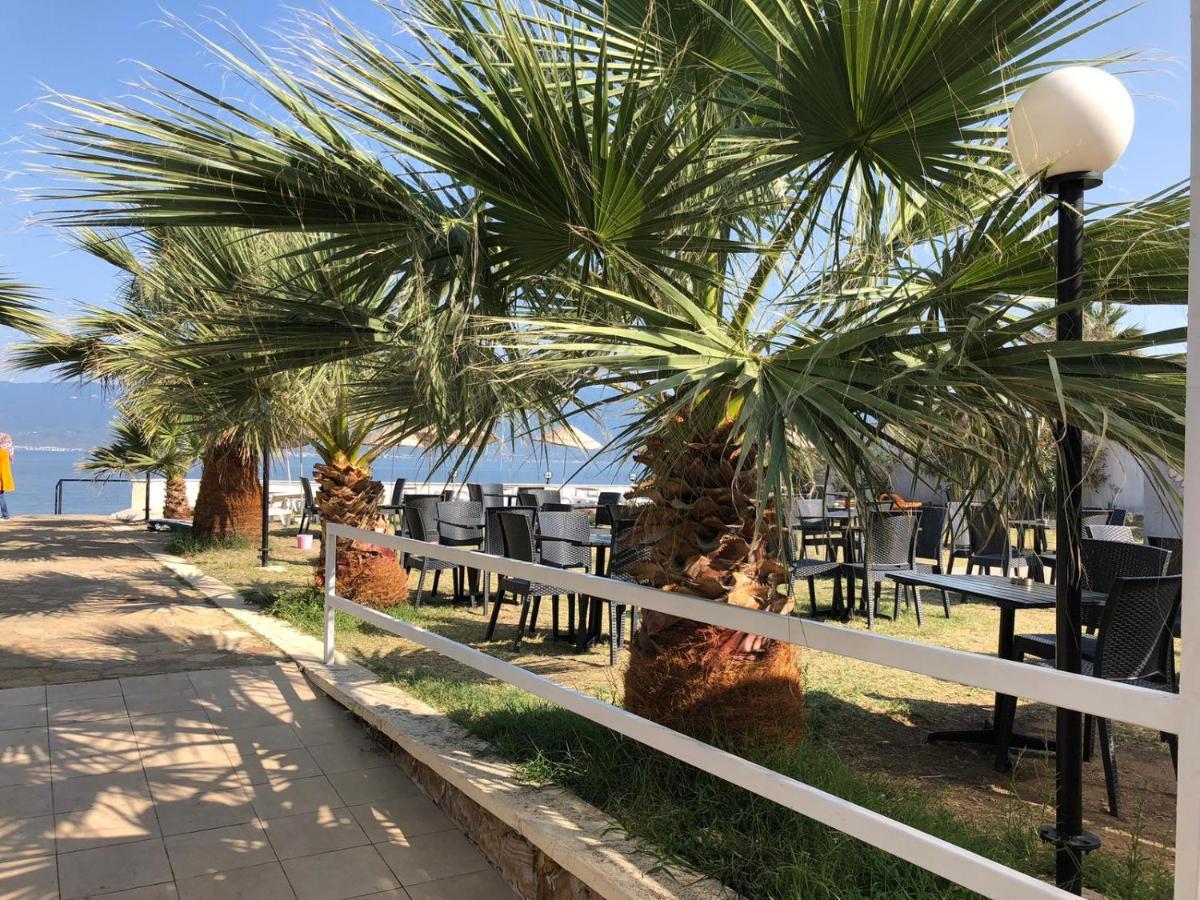 Afytos Oeren Park Mtk Hotel Екстериор снимка